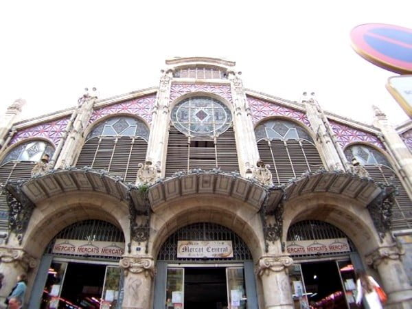 Mercado central Valencia Hostal barato Valencia